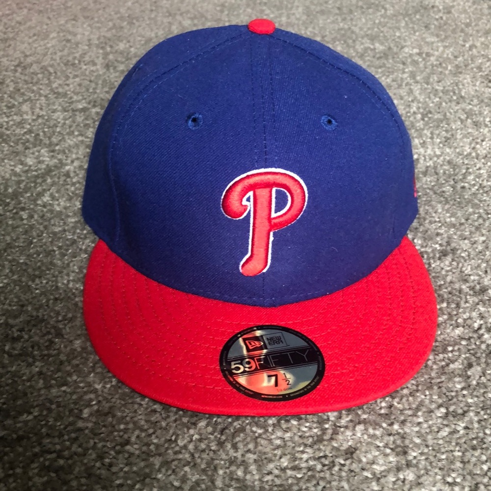 New era Phillies hat. NWT size 7.5